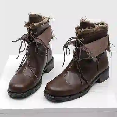 Chi Lang Martin Boots Platform