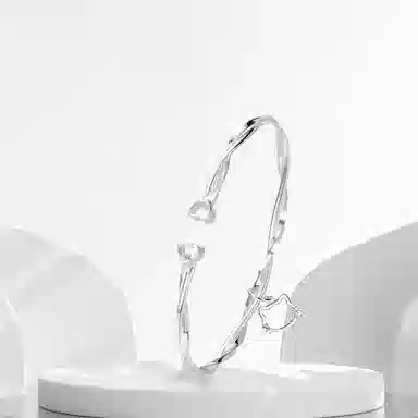 RINGLOVE ins