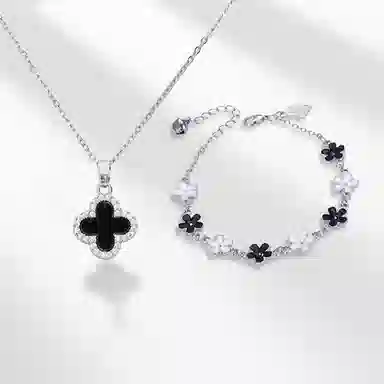 RINGLOVE ins