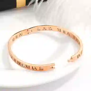 RINGLOVE ins