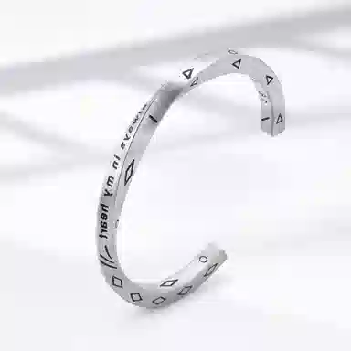 RINGLOVE ins