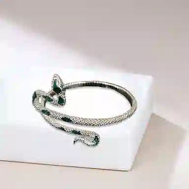 RINGLOVE ins