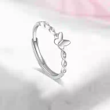 RINGLOVE ins