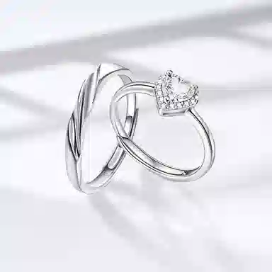 RINGLOVE ins