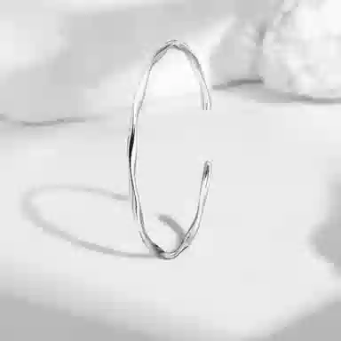 RINGLOVE ins