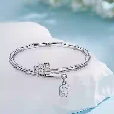 RINGLOVE ins