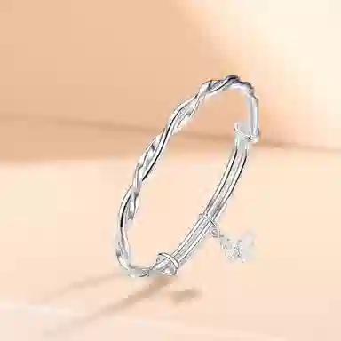 RINGLOVE ins