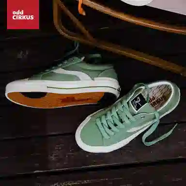 oddCIRKUS Astley Pro