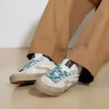 oddCIRKUS Astley Pro