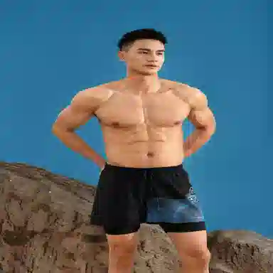 匹克 男士双层防尴尬泳裤 速干透气宽松平角泳裤泳镜 多色