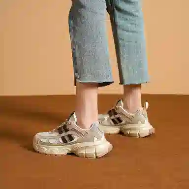 华耐 舒适厚底百搭通勤潮流 减震透气轻便增高 低帮 老爹鞋 女款