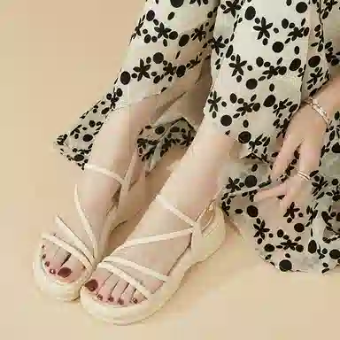 DAPHNE PU 5cm