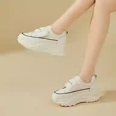 DAPHNE PU 4cm