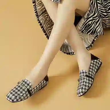 DAPHNE PU