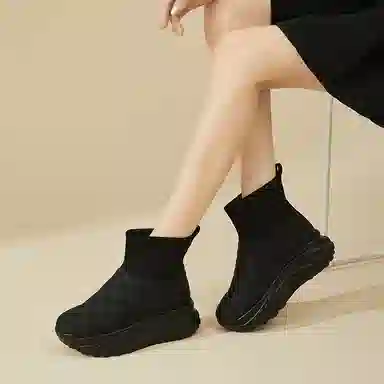 DAPHNE PU