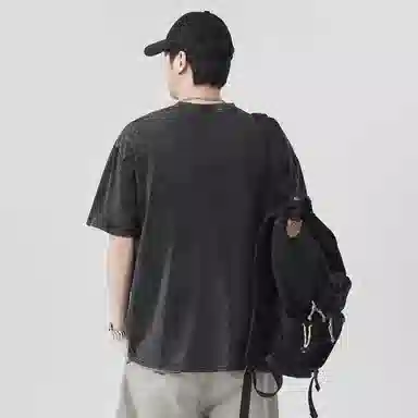 TT