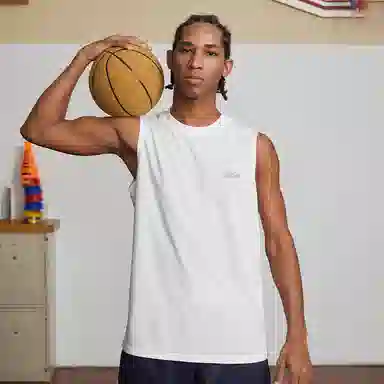 UZIS