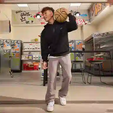 UZIS Lingjing Hoodie