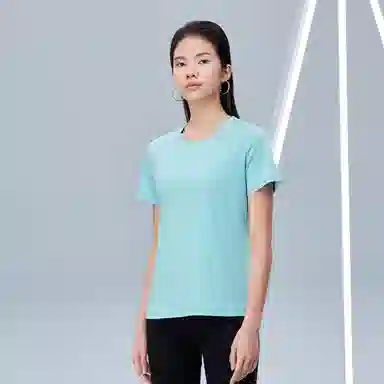 T T