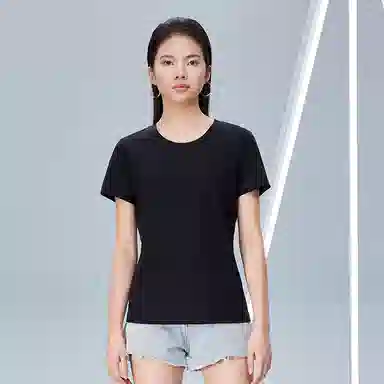 T T