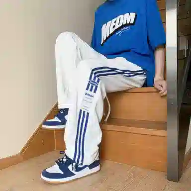 JNJK