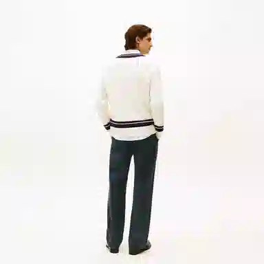 Tommy Hilfiger V