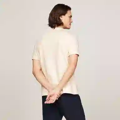 Tommy Hilfiger logoT