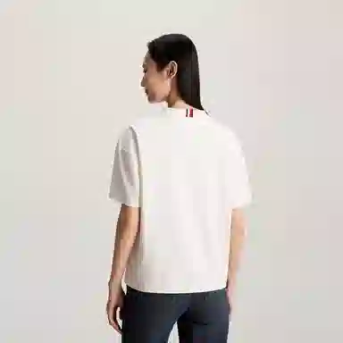 Tommy Hilfiger T
