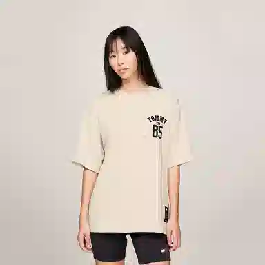 Tommy Hilfiger T