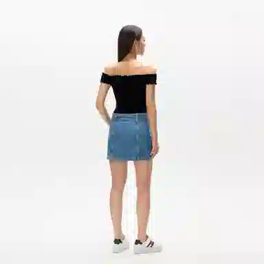 Tommy Hilfiger T