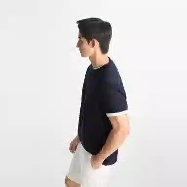 Tommy Hilfiger T