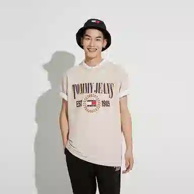 Tommy Hilfiger LogoT