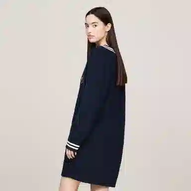 Tommy Hilfiger V