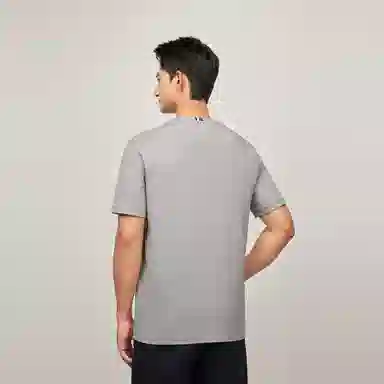 Tommy Hilfiger T