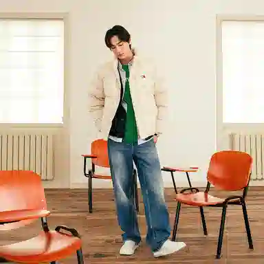 Tommy Hilfiger Retro Embroidered Down Jacket