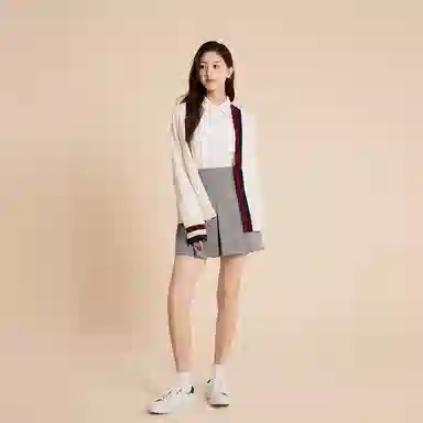 Tommy Hilfiger V