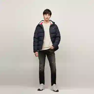 Tommy Hilfiger