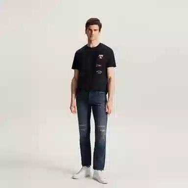 Tommy Hilfiger T