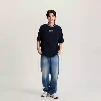 Tommy Hilfiger T