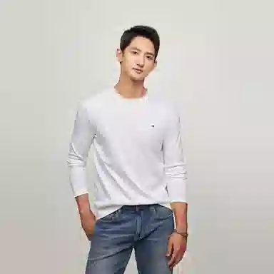 Tommy Hilfiger T