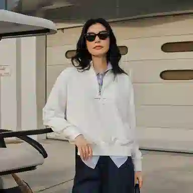 Tommy Hilfiger Half-Zip Pullover Sweatshirt