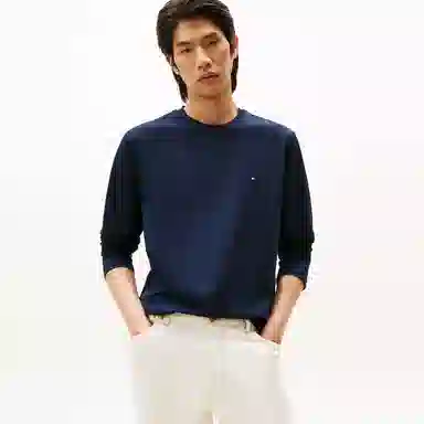Tommy Hilfiger T