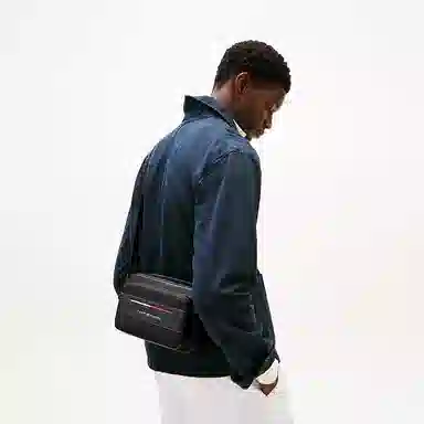Tommy Hilfiger Camera Bag Black