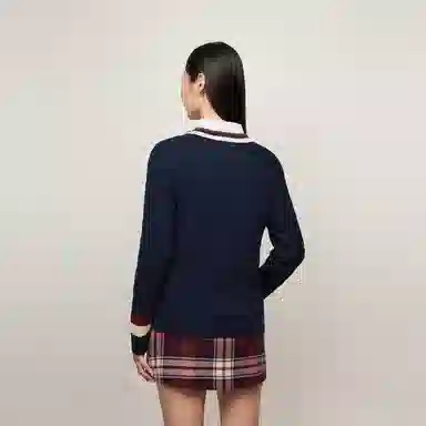 Tommy Hilfiger V