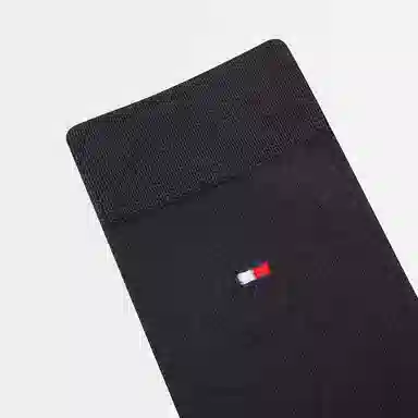 Tommy Hilfiger 2