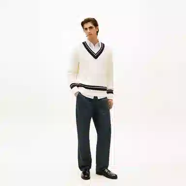 Tommy Hilfiger V
