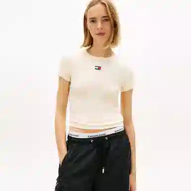 Tommy Hilfiger logo T