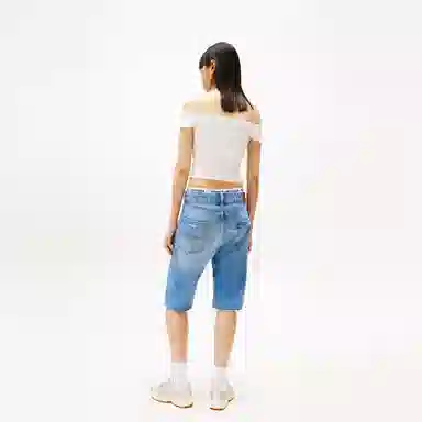 Tommy Hilfiger T