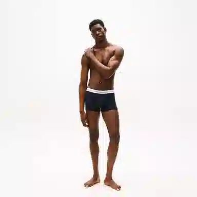 Tommy Hilfiger 3
