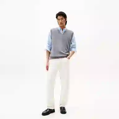 Tommy Hilfiger V
